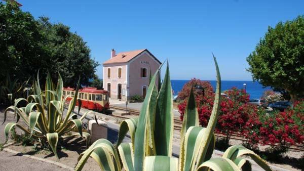 Hotel Stella Mare Algajola  Buitenkant foto